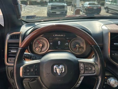 Used 2019 RAM 1500 Laramie Longhorn image 6