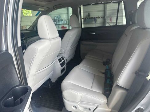 Used 2020 Honda Pilot EX-L image 7