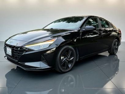 Used 2022 Hyundai Elantra SEL