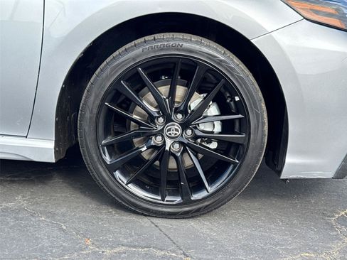 Used 2023 Toyota Camry XSE FWD image 6