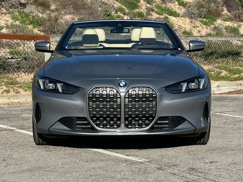 New 2026 BMW 430i xDrive Convertible w/ Convenience Package image 11