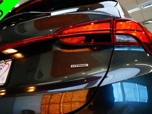 Used 2023 Hyundai Santa Fe SE image 22