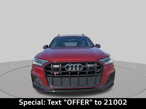 Used 2021 Audi SQ7 Premium Plus w/ Executive Package AWD/4WD image 9