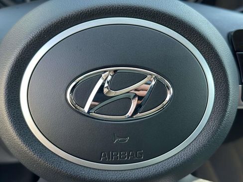 Used 2023 Hyundai Tucson SEL image 25