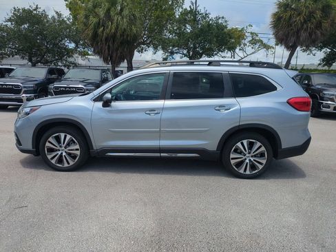 Used 2022 Subaru Ascent Limited w/ Technology Package AWD/4WD image 9