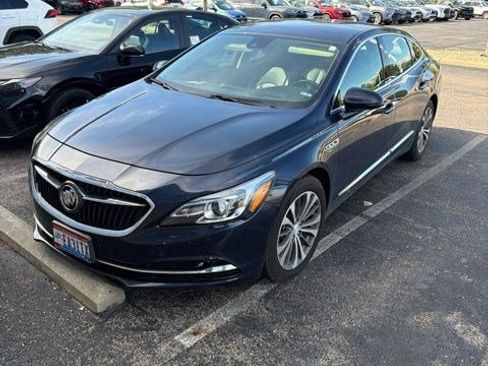 Used 2017 Buick LaCrosse Premium FWD image 6