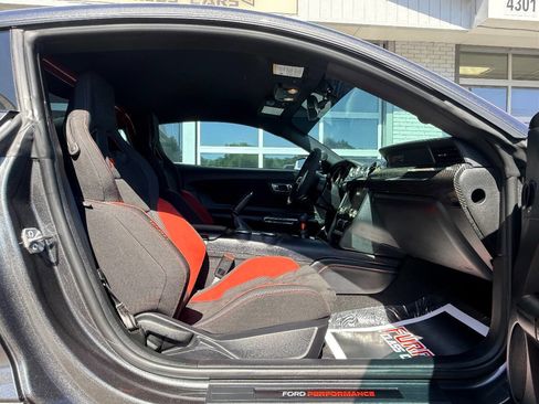 Used 2019 Ford Mustang Shelby GT350R w/ GT350R Equipment Group 920A image 46