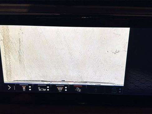 Used 2025 GMC Sierra 1500 AT4 w/ AT4 Premium Package image 45