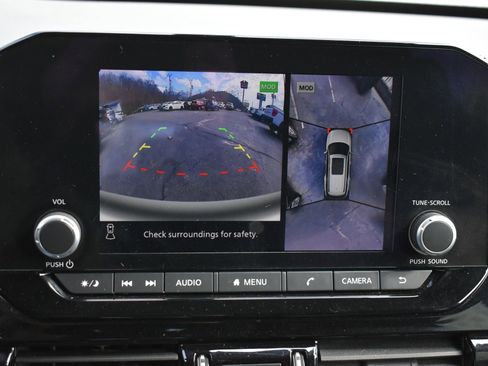 Used 2023 Nissan Pathfinder Rock Creek image 27