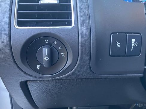 Used 2019 Ford Flex Limited image 14