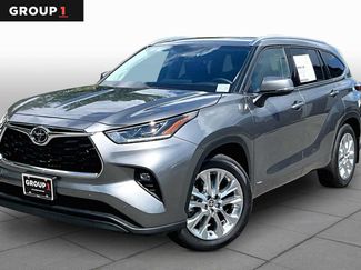 Used 2026 Toyota Highlander Limited AWD/4WD video 1