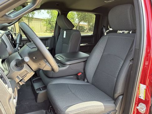 New 2026 RAM 3500 Tradesman AWD/4WD image 23