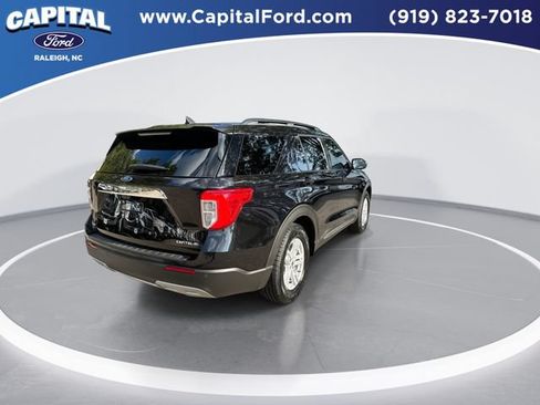 Certified 2024 Ford Explorer XLT w/ Equipment Group 202A RWD image 8