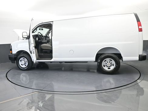 New 2025 Chevrolet Express 2500 w/ Driver Convenience Package image 69