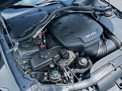 Used 2011 BMW M3 Convertible RWD image 26