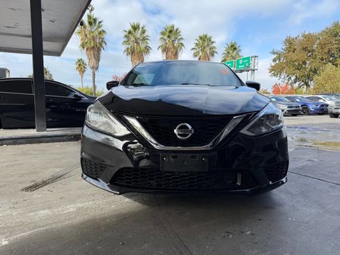 Used 2019 Nissan Sentra S image 9