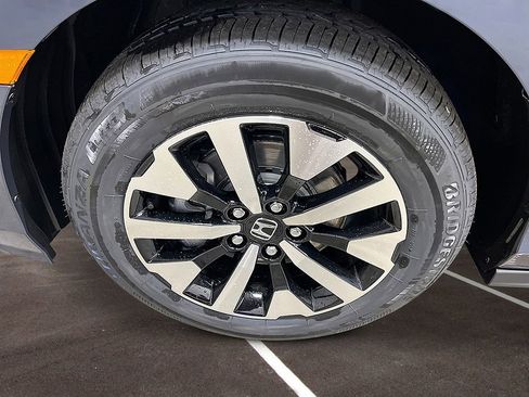 New 2026 Honda Odyssey EX-L image 10