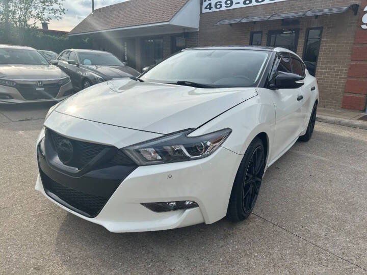Used 2016 Nissan Maxima SR FWD image 1