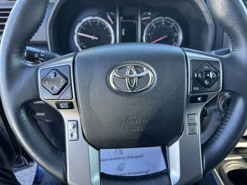 Used 2022 Toyota 4Runner Limited image 19