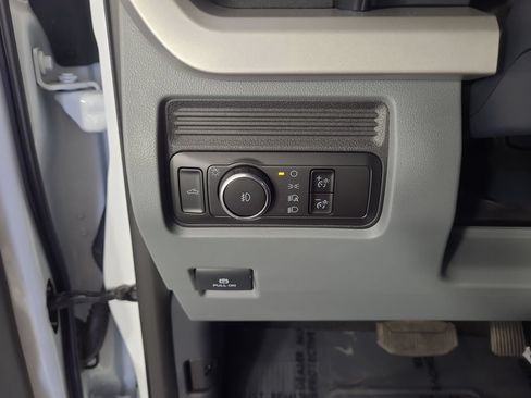 Used 2025 Ford F250 XL w/ STX Appearance Package AWD/4WD image 14