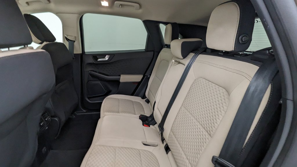 Certified 2020 Ford Escape SE AWD/4WD image 34