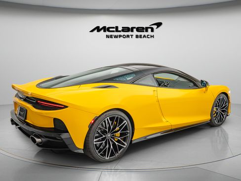 Used 2025 McLaren GTS RWD image 6