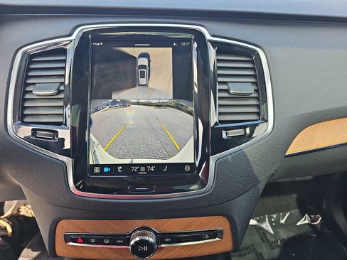 Used 2024 Volvo XC90 B6 Plus w/ Protection Package Premier image 25