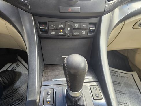 Used 2012 Acura TSX Sedan FWD image 18