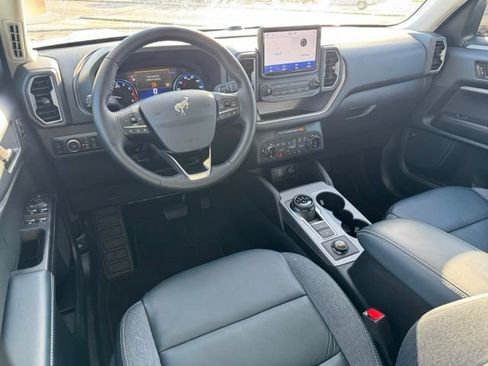 Used 2023 Ford Bronco Sport Outer Banks AWD/4WD image 12