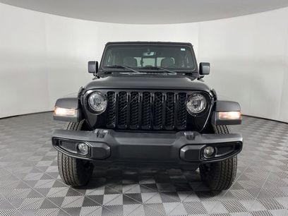 Used 2022 Jeep Gladiator Sport