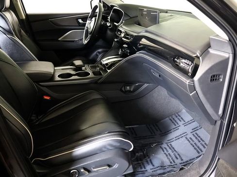 Certified 2024 Acura MDX SH-AWD w/ Advance Package image 38