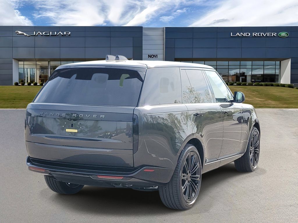 New 2026 Land Rover Range Rover SE AWD/4WD image 3