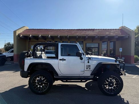 Used 2009 Jeep Wrangler X image 18