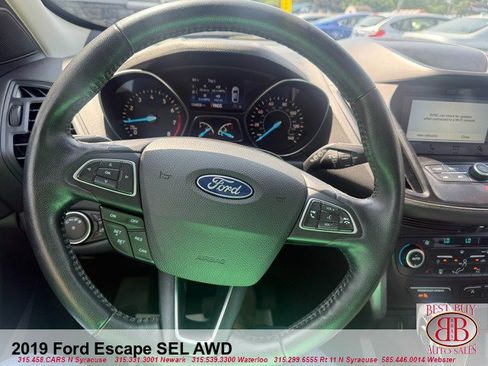 Used 2019 Ford Escape SEL AWD/4WD image 14