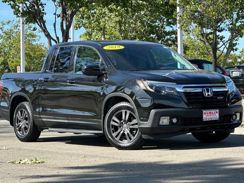 Certified 2019 Honda Ridgeline Sport image 2