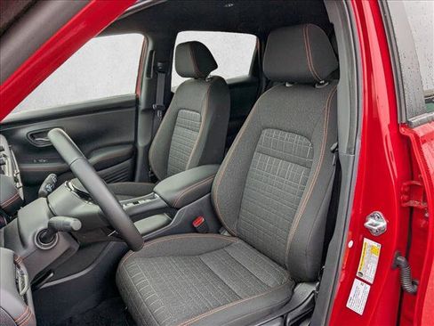 Used 2025 Honda HR-V Sport image 14