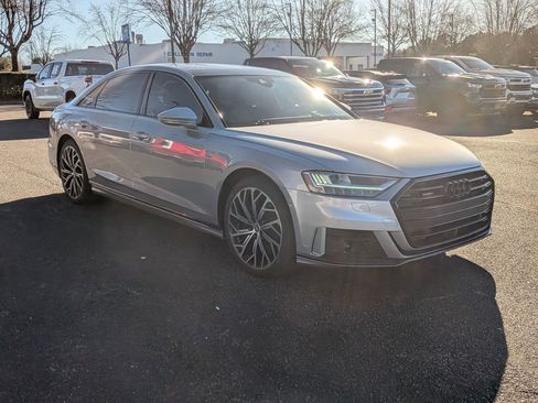 Used 2021 Audi A8 L 4.0T w/ Executive Plus Package image 2