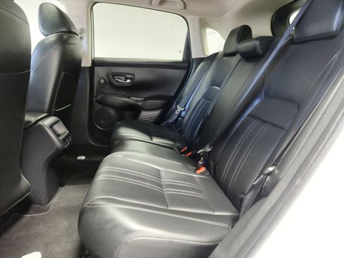 Used 2024 Honda HR-V EX-L image 13