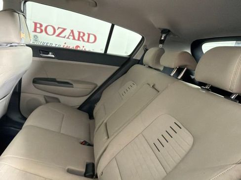 Used 2020 Kia Sportage LX w/ LX Popular Package AWD/4WD image 13