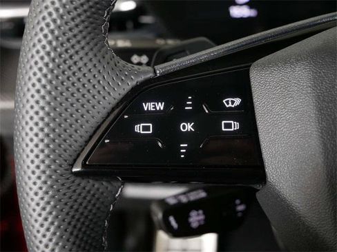 Used 2025 Audi SQ5 Premium Plus image 21