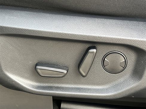 New 2025 Ford Ranger XLT image 18