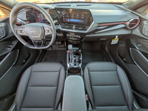 New 2026 Chevrolet Trax RS w/ Sunroof Package image 26