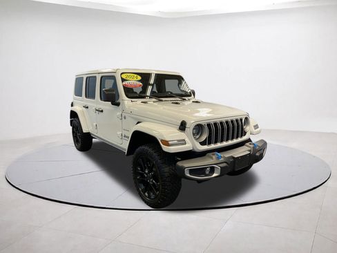 Used 2024 Jeep Wrangler Sahara image 1