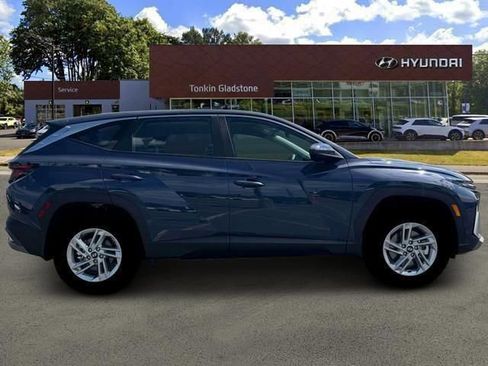 New 2026 Hyundai Tucson SE image 9