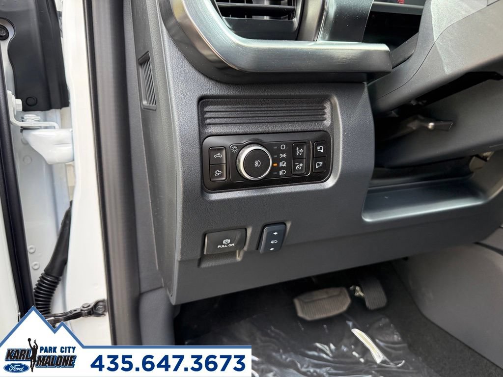 New 2026 Ford F350 Lariat w/ Tremor Off-Road Package AWD/4WD image 18