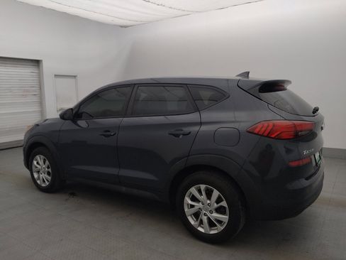 Used 2019 Hyundai Tucson SE w/ Cargo Package FWD image 3