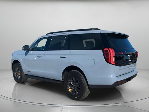 New 2026 Ford Expedition Tremor image 19