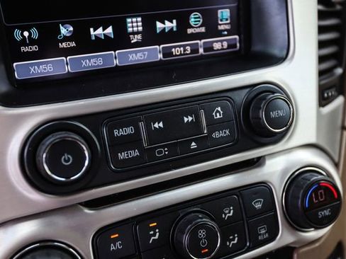 Used 2019 GMC Yukon SLT w/ Open Road Package image 19