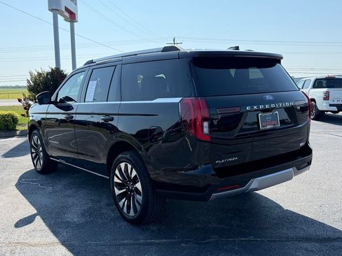 Used 2026 Ford Expedition Platinum w/ Driver's Package AWD/4WD image 35