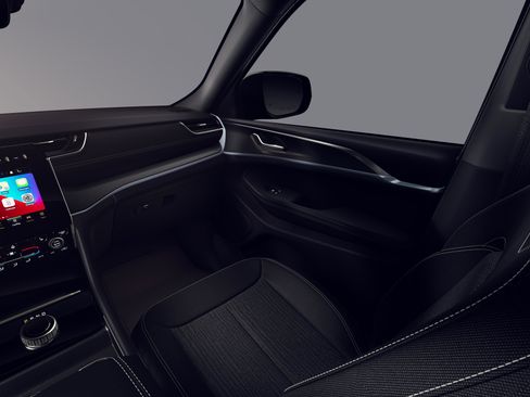 New 2026 Jeep Grand Cherokee L 4WD image 7